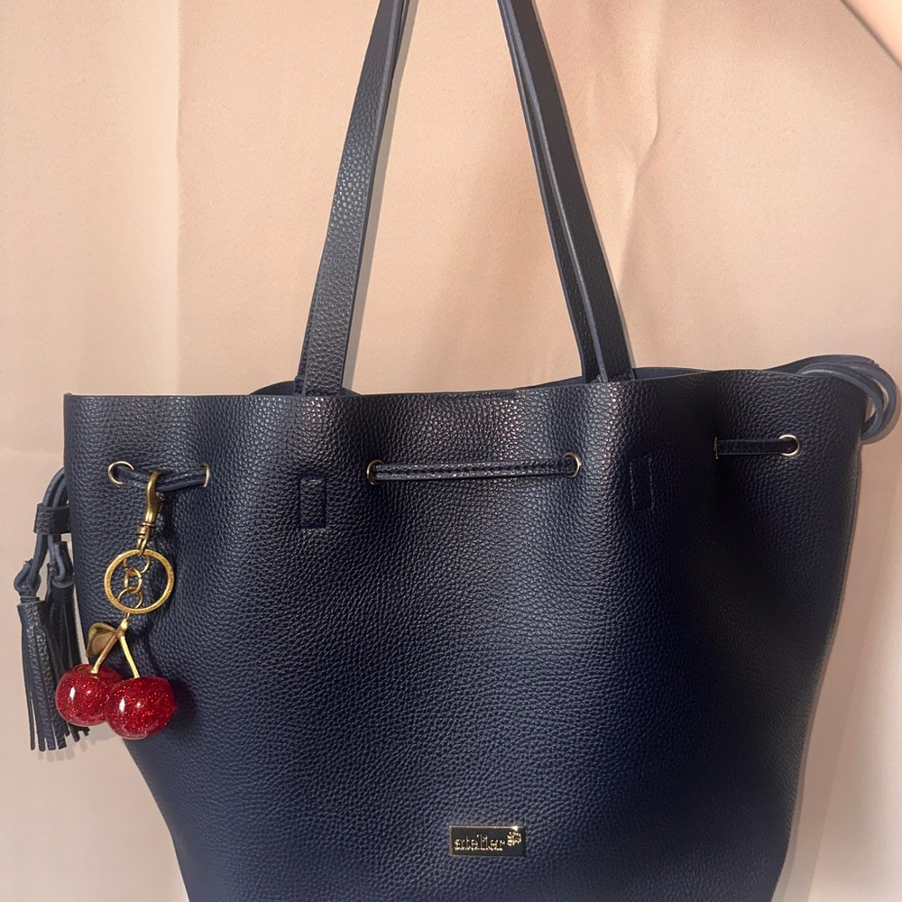 Chic Navy Tote Bag